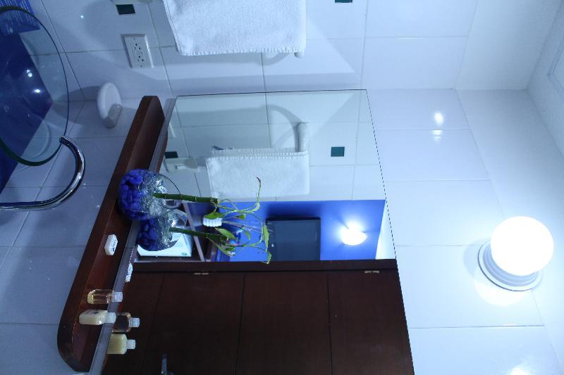 Ayenda 1801 El Oceano Hotel 3*