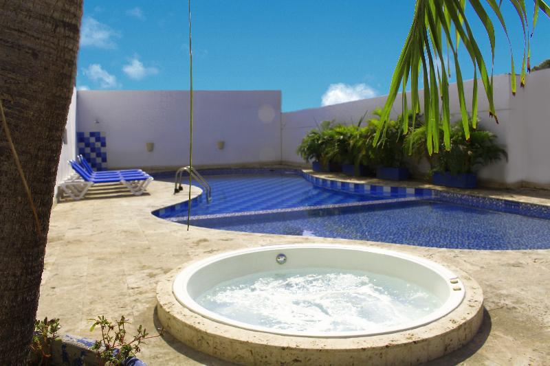 Hotel Ayenda 1801 El Oceano 3*